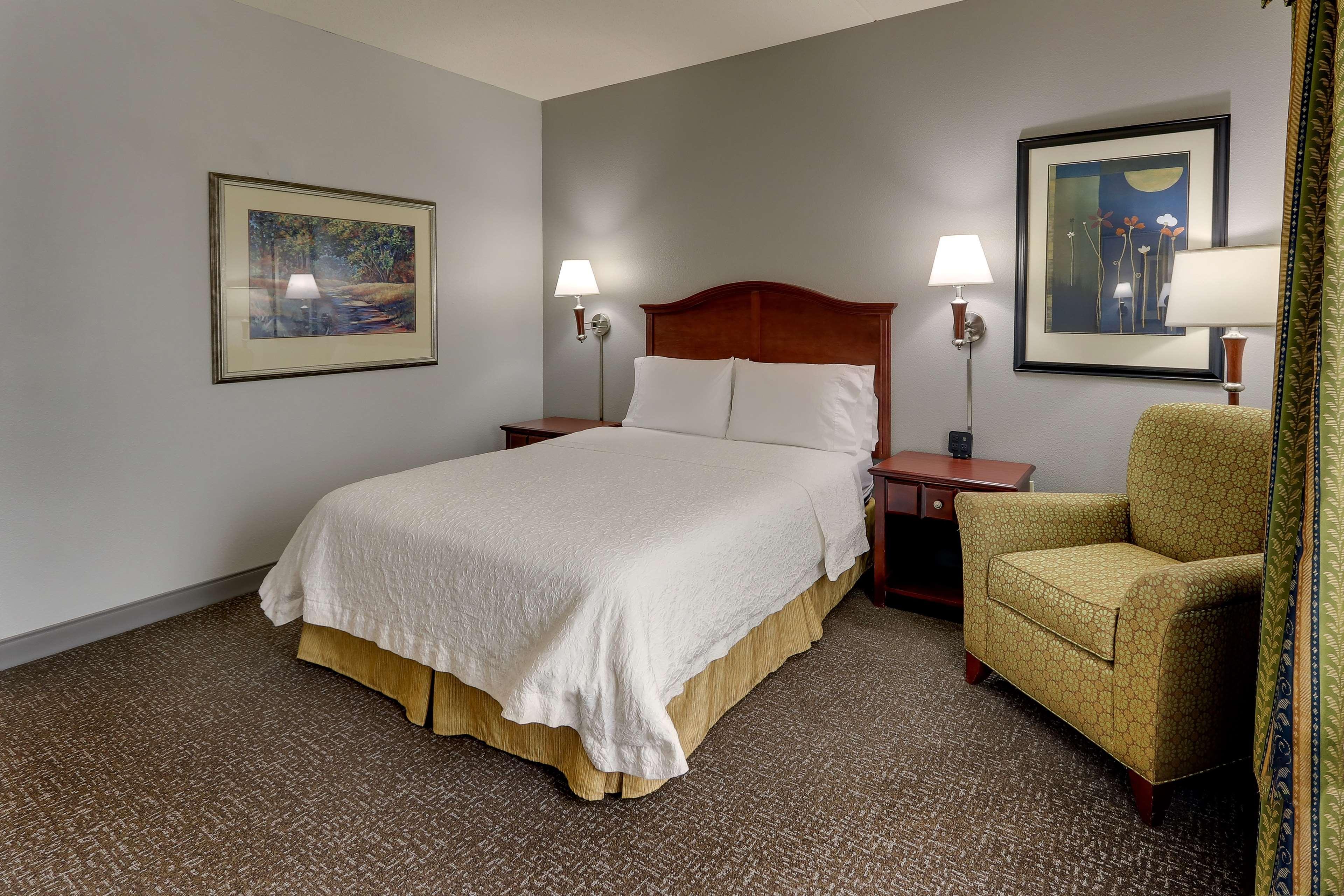 Hampton Inn & Suites Indianapolis-Airport Kültér fotó