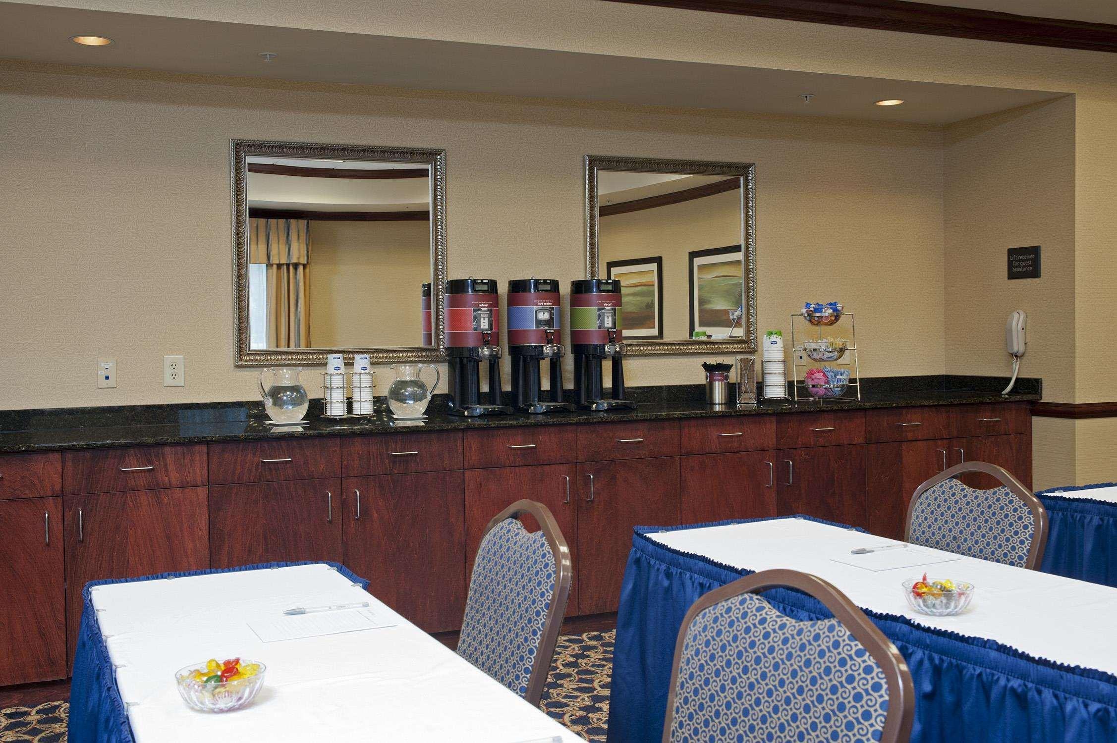 Hampton Inn & Suites Indianapolis-Airport Étterem fotó