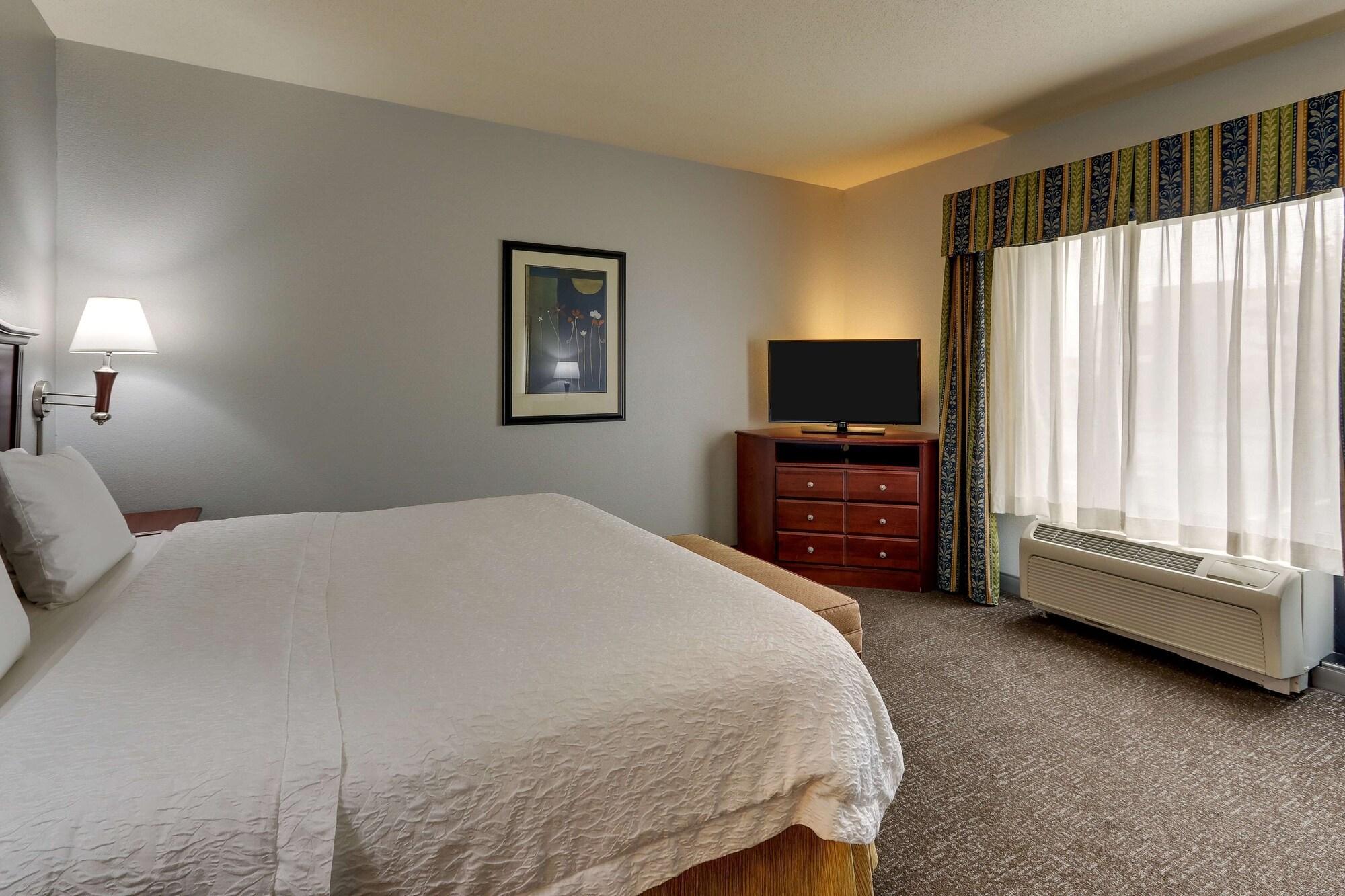 Hampton Inn & Suites Indianapolis-Airport Kültér fotó