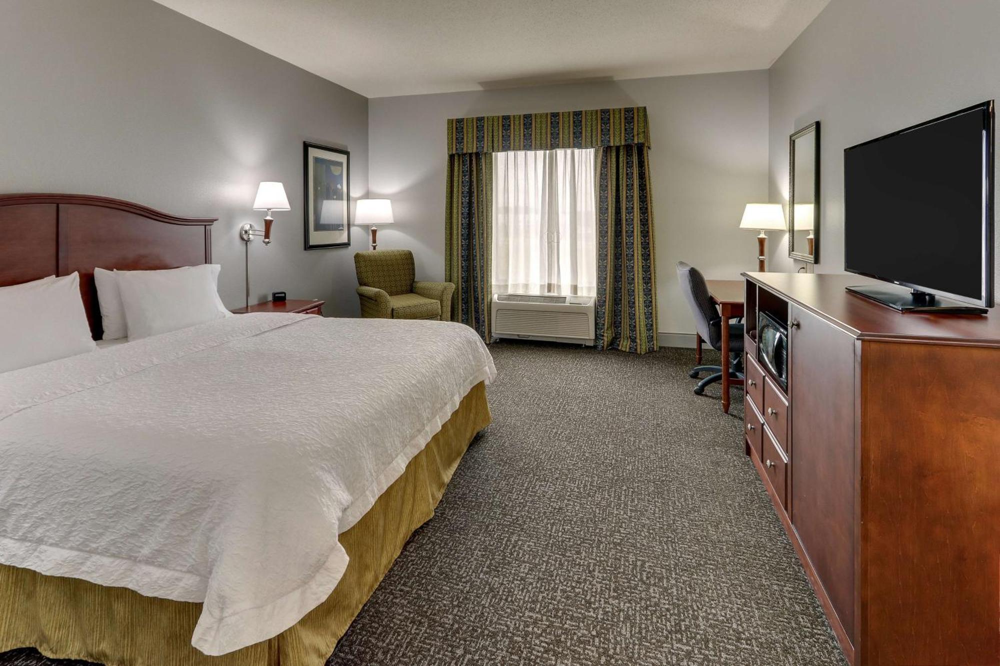 Hampton Inn & Suites Indianapolis-Airport Kültér fotó