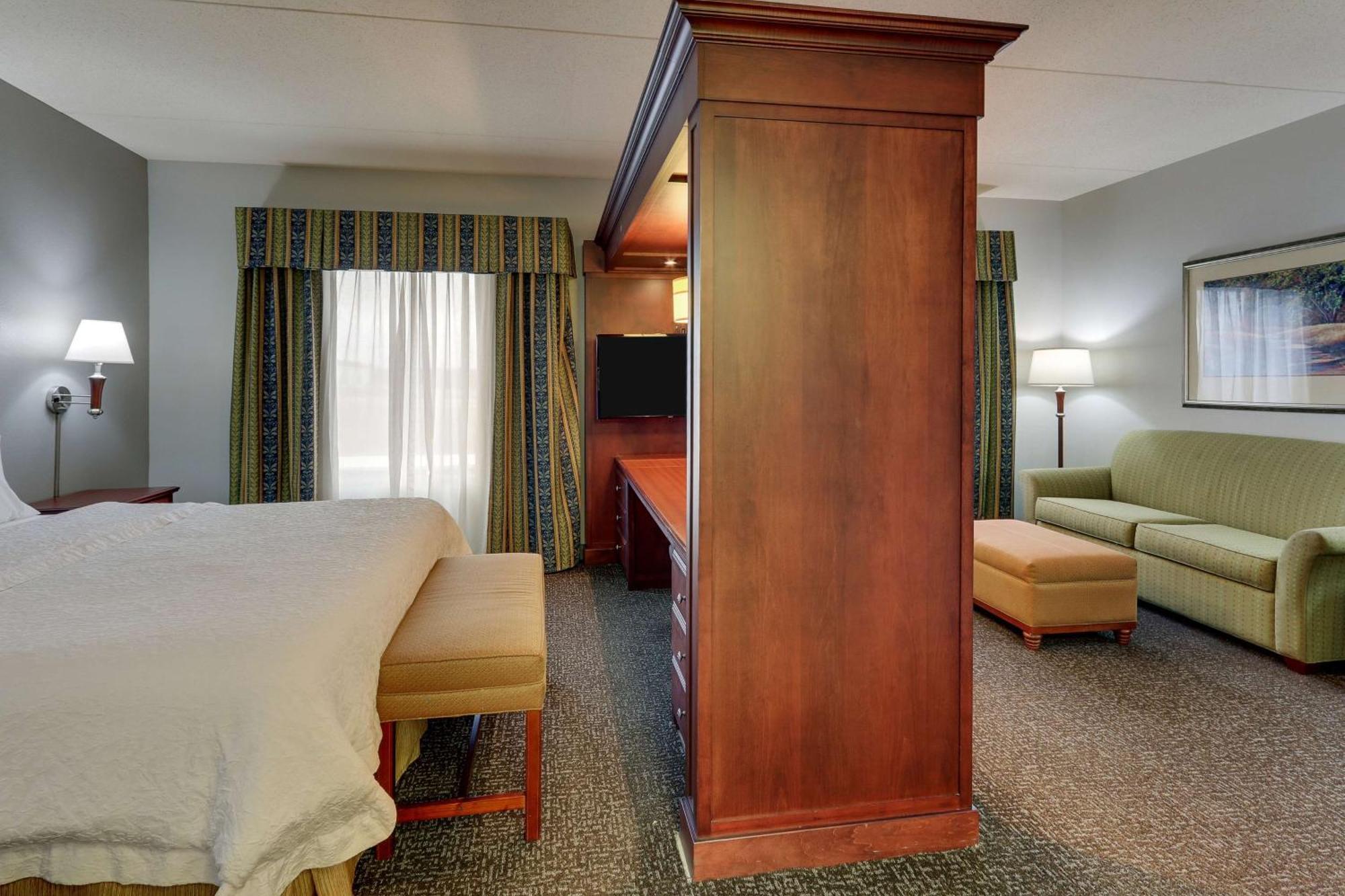 Hampton Inn & Suites Indianapolis-Airport Kültér fotó