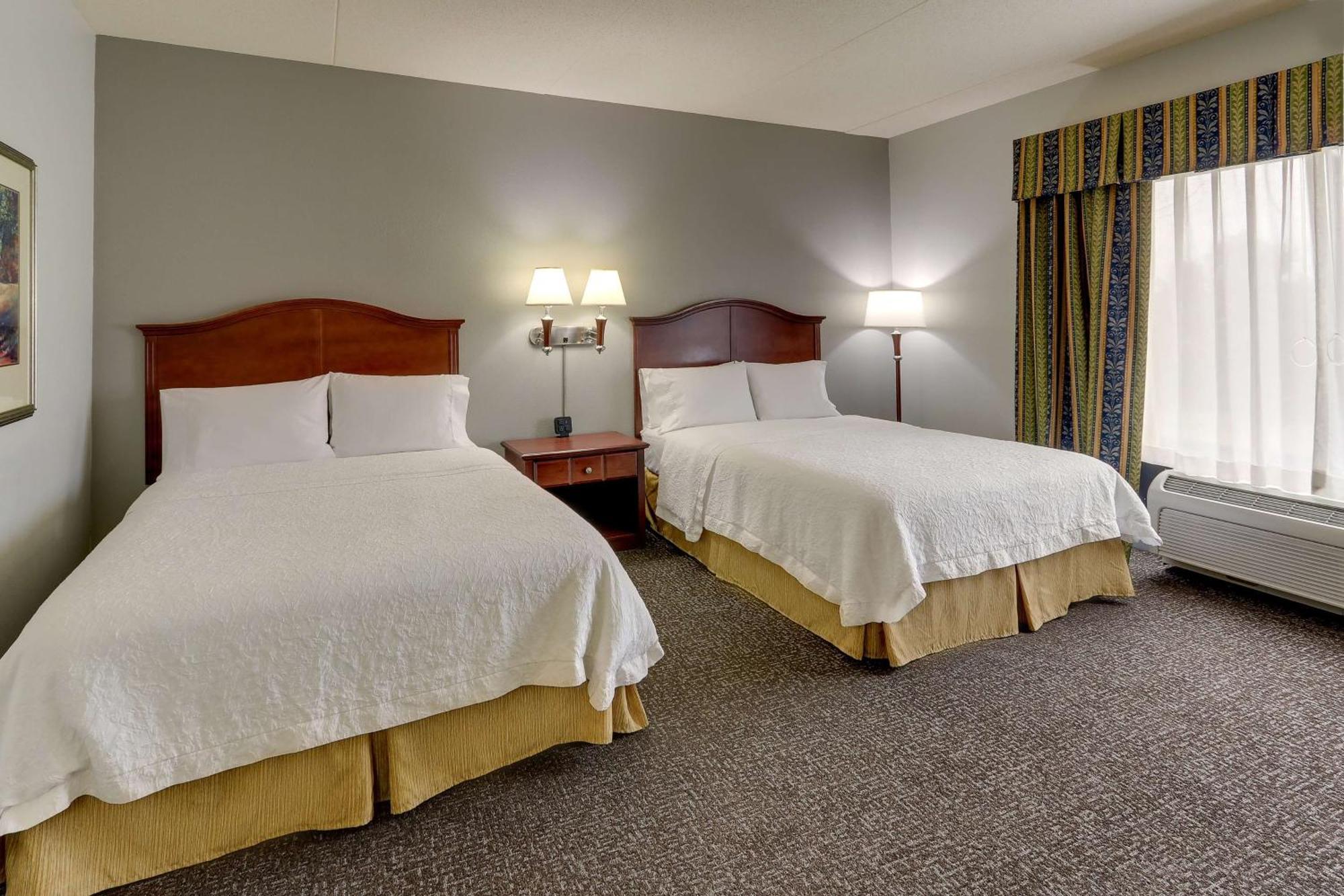 Hampton Inn & Suites Indianapolis-Airport Kültér fotó